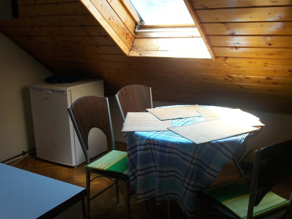 Hotel Attila Apartman Siófok Zimmer foto