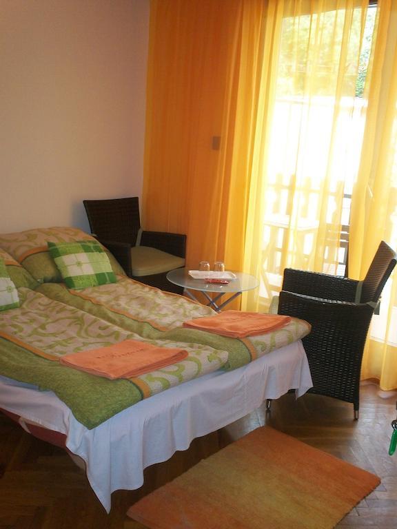 Hotel Attila Apartman Siófok Zimmer foto